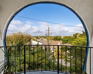 3909 N Ocean Boulevard - Photo Thumbnail 5