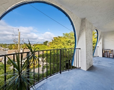 3909 N Ocean Boulevard - Photo Thumbnail 6