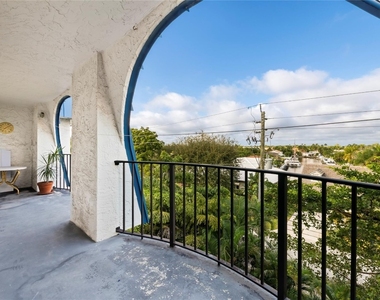 3909 N Ocean Boulevard - Photo Thumbnail 7