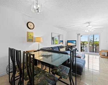 3909 N Ocean Boulevard - Photo Thumbnail 11