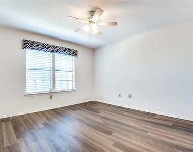 2835 Keller Springs Road - Photo Thumbnail 7