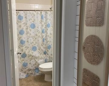 2920 Pinehurst - Photo Thumbnail 32