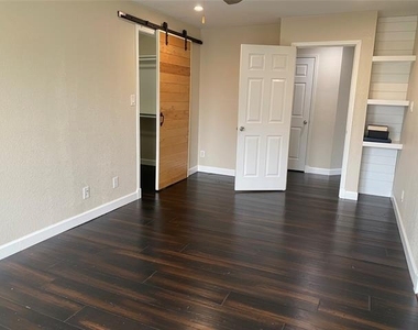 2920 Pinehurst - Photo Thumbnail 34