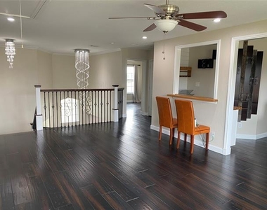 2920 Pinehurst - Photo Thumbnail 26