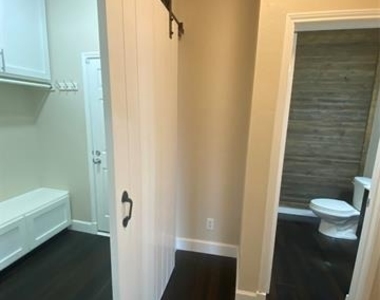 2920 Pinehurst - Photo Thumbnail 14