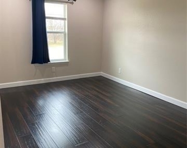 2920 Pinehurst - Photo Thumbnail 31