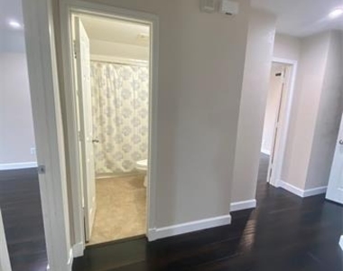 2920 Pinehurst - Photo Thumbnail 36