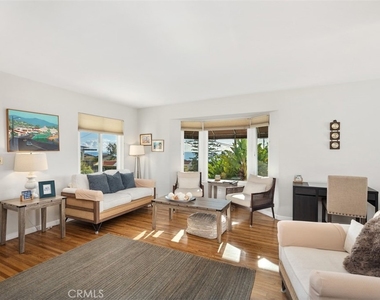 670 Thalia - Photo Thumbnail 4