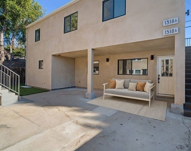 1518 1/4 Stearns Drive - Photo Thumbnail 13