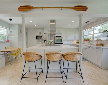 547 Marlin Road - Photo Thumbnail 3