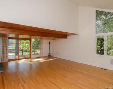 1 Pine Point - Photo Thumbnail 24