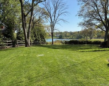 1 Pine Point - Photo Thumbnail 24