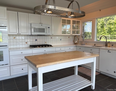 1 Pine Point - Photo Thumbnail 22