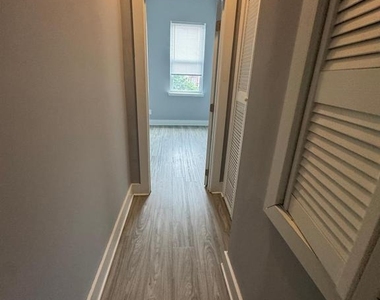 1522 N Willington Street - Photo Thumbnail 9