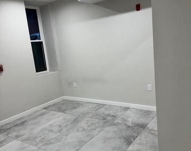 2256 N 9th Street - Photo Thumbnail 16