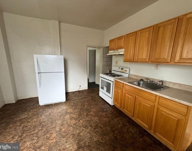 1016 Pine Street - Photo Thumbnail 2