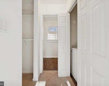 98 N Bacton Hill Road - Photo Thumbnail 7