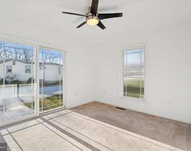 98 N Bacton Hill Road - Photo Thumbnail 12