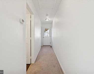 98 N Bacton Hill Road - Photo Thumbnail 14