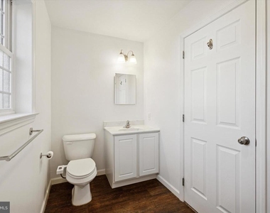 98 N Bacton Hill Road - Photo Thumbnail 8