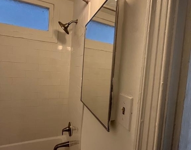 4034 7th Street Ne - Photo Thumbnail 1