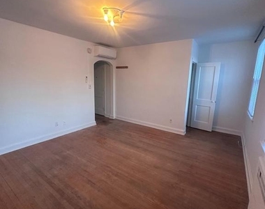 4034 7th Street Ne - Photo Thumbnail 5
