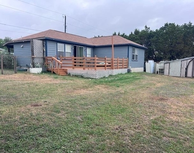 1104 Blueridge Dr - Photo Thumbnail 16
