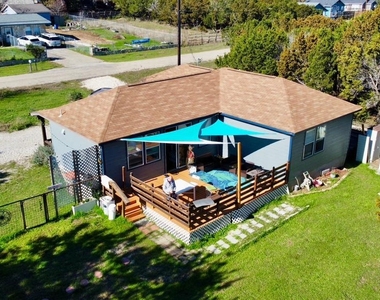 1104 Blueridge Dr - Photo Thumbnail 1