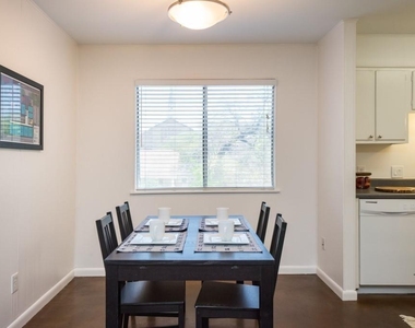 3914 Avenue D - Photo Thumbnail 5
