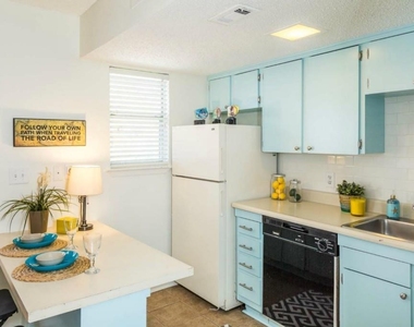 3405 Helms St - Photo Thumbnail 1