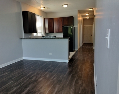 1943 W 48th Street - Photo Thumbnail 24
