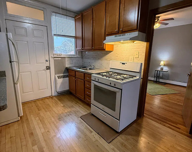 6010 W Seminole Street - Photo Thumbnail 1