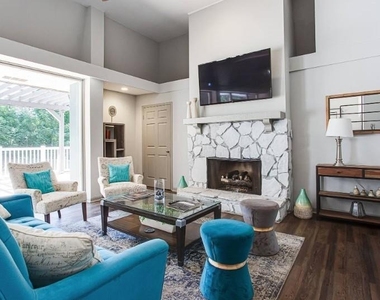 707 Franklin Gateway Se - Photo Thumbnail 10