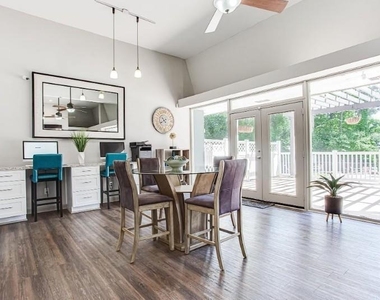 707 Franklin Gateway Se - Photo Thumbnail 11
