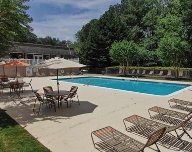 707 Franklin Gateway Se - Photo Thumbnail 9