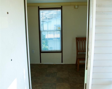4443 6th Street Street - Photo Thumbnail 3