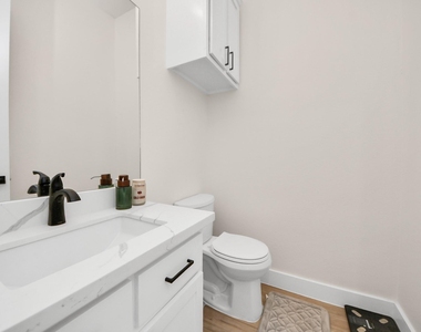 8420a Lanewood Drive - Photo Thumbnail 15