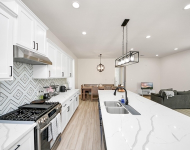 8420a Lanewood Drive - Photo Thumbnail 9