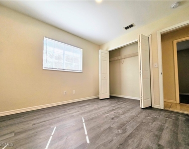 4916 Leonard Boulevard S - Photo Thumbnail 14