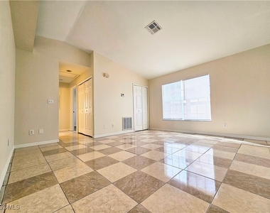4916 Leonard Boulevard S - Photo Thumbnail 7