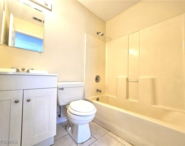 4916 Leonard Boulevard S - Photo Thumbnail 15