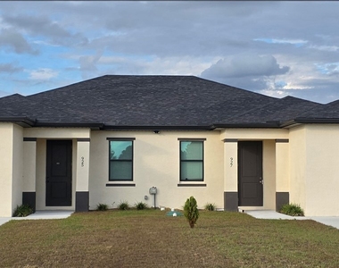 927 Chenault Street - Photo Thumbnail 1