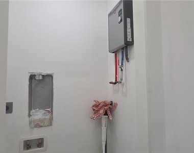 927 Chenault Street - Photo Thumbnail 11
