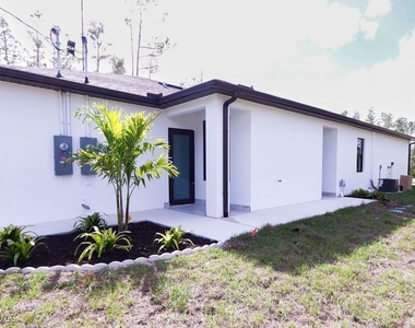 219 Greenbriar Boulevard - Photo Thumbnail 1
