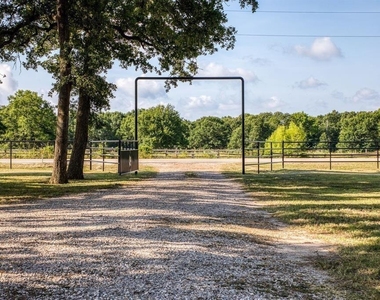38196 Fm 1736 Road - Photo Thumbnail 11