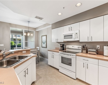 24827 Lakemont Cove Lane - Photo Thumbnail 6