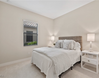 17791 Monaghan Run - Photo Thumbnail 14