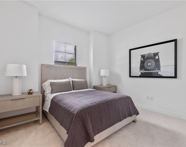 17791 Monaghan Run - Photo Thumbnail 10