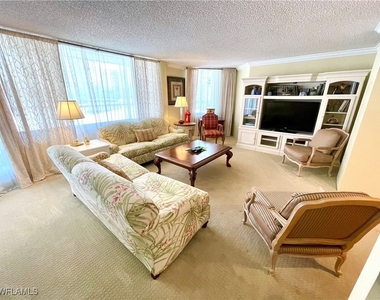 4041 Gulf Shore Boulevard N - Photo Thumbnail 3