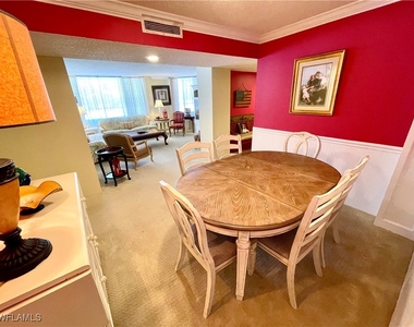 4041 Gulf Shore Boulevard N - Photo Thumbnail 4